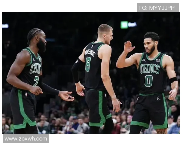 凯尔特人与活塞季后赛激战回顾与精彩瞬间分析